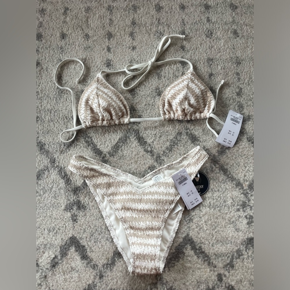 brand new nude/ beige hollister bikini set